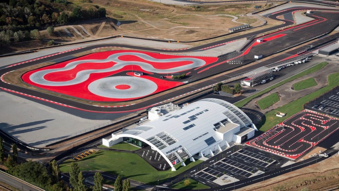 Eighth Porsche Experience Center worldwide opens in Italy